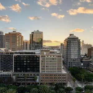 4* Hotel Radisson Foreshore